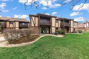 1755 Plymouth Ct, Wheaton, IL 60189 - Photo 20