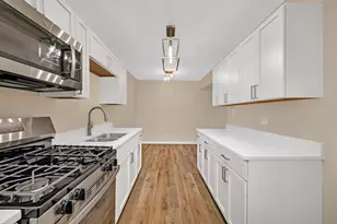 1113 Gael Dr, Joliet, IL 60435 - Photo 10