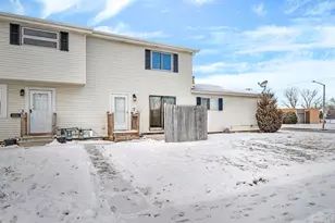 1113 Gael Dr, Joliet, IL 60435 - Photo 1