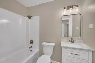 1113 Gael Dr, Joliet, IL 60435 - Photo 12