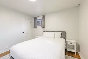 9430 S Parnell Ave, Chicago, IL 60620 - Photo 4