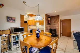 16827 Parkside Ave, South Holland, IL 60473 - Photo 8