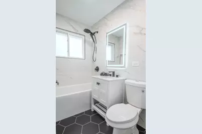 8058 E Prairie Road, Skokie, IL 60076 - Photo 8