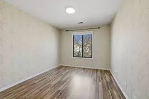 905 Knottingham Dr, Schaumburg, IL 60193 - Photo 16