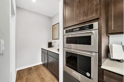 2302 Hirsch Road, Oswego, IL 60543 - Photo 10