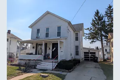 709 W Lincoln Boulevard, Freeport, IL 61032 - Photo 1