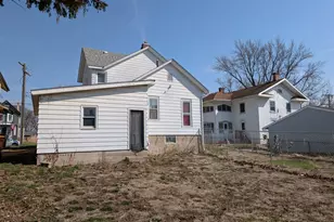 709 W Lincoln Blvd, Freeport, IL 61032 - Photo 14