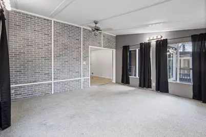 1100 Hidden Lake Drive, Buffalo Grove, IL 60089 - Photo 12