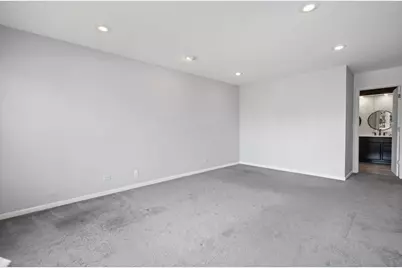 1100 Hidden Lake Drive, Buffalo Grove, IL 60089 - Photo 14