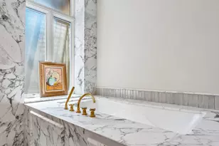 53 E Division St, Chicago, IL 60610 - Photo 28