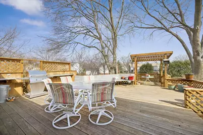 710 Maple Lane, Darien, IL 60561 - Photo 24