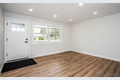 8651 44th Street, Lyons, IL 60534 - Photo 4