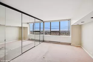 2800 N Lake Shore Dr, Chicago, IL 60657 - Photo 12