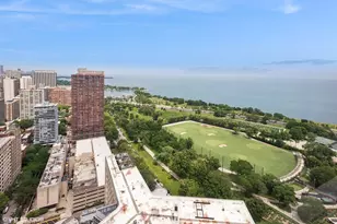 2800 N Lake Shore Dr, Chicago, IL 60657 - Photo 16