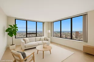 2800 N Lake Shore Dr, Chicago, IL 60657 - Photo 2