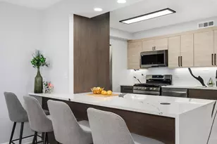 3950 N Lake Shore Dr, Chicago, IL 60613 - Photo 4