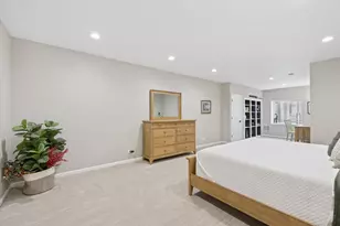 427 Newcastle Dr, Cary, IL 60013 - Photo 36