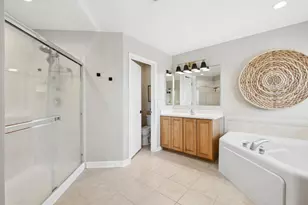 427 Newcastle Dr, Cary, IL 60013 - Photo 24