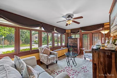 585 Park Street, Elgin, IL 60120 - Photo 14