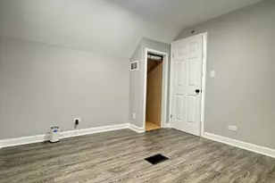 201 E 140th Pl, Dolton, IL 60419 - Photo 24