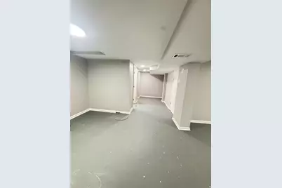 201 E 140th Place, Dolton, IL 60419 - Photo 30