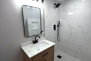 17855 Walter St, Lansing, IL 60438 - Photo 10