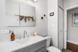 2837 N Sawyer Ave, Chicago, IL 60618 - Photo 14