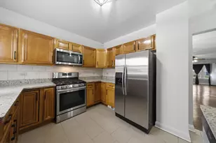 1113 S 7th Ave, Maywood, IL 60153 - Photo 8