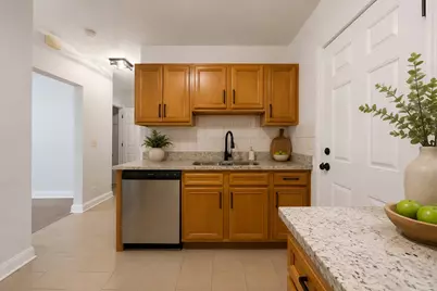 1113 S 7th Avenue, Maywood, IL 60153 - Photo 14