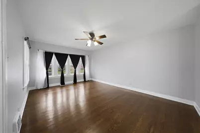 1113 S 7th Avenue, Maywood, IL 60153 - Photo 4