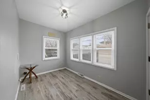 1113 S 7th Ave, Maywood, IL 60153 - Photo 10