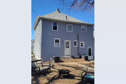 149 6th Street, Silvis, IL 61282 - Photo 2