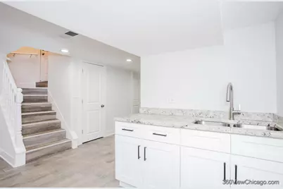 9006 S Wallace Street, Chicago, IL 60621 - Photo 32