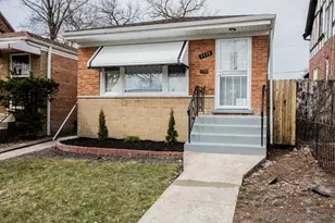 9006 S Wallace St, Chicago, IL 60621 - Photo 2