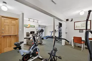 700 Perrie Dr, Elk Grove Village, IL 60007 - Photo 22