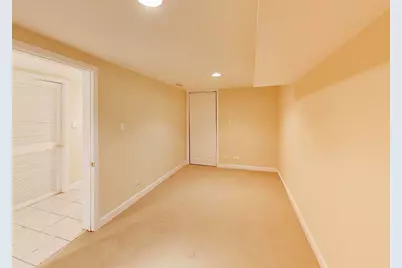 3033 N Leavitt Street, Chicago, IL 60618 - Photo 24