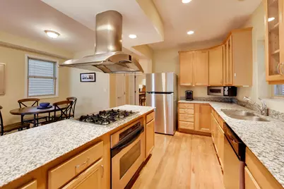 3033 N Leavitt Street, Chicago, IL 60618 - Photo 10