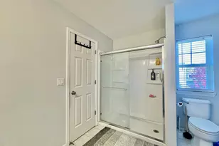 1055 Christine Ln, Antioch, IL 60002 - Photo 28