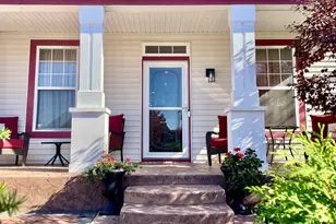 1055 Christine Ln, Antioch, IL 60002 - Photo 6