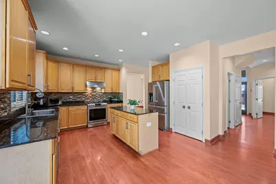 155 Lilac Lane, Wheeling, IL 60090 - Photo 14