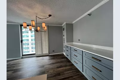 70 W Huron Street #2008, Chicago, IL 60654 - Photo 6