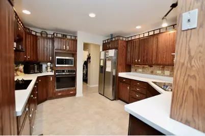 516 N Thornwood Drive, McHenry, IL 60050 - Photo 6