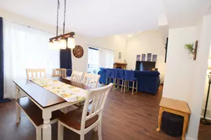 516 N Thornwood Dr, McHenry, IL 60050 - Photo 6