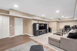 844 N First St, Elburn, IL 60119 - Photo 16