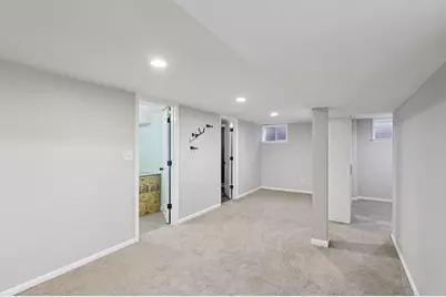 6803 N Keeler Avenue, Lincolnwood, IL 60712 - Photo 16