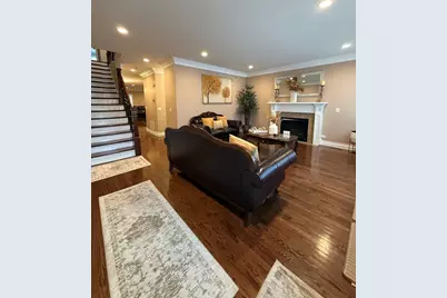 [Address not provided], Chicago, IL 60617 - Photo 2