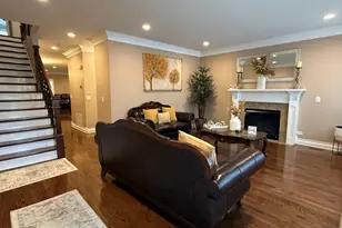 [Address not provided], Chicago, IL 60617 - Photo 2