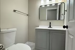 940 Tanglewood Dr, Wheeling, IL 60090 - Photo 20