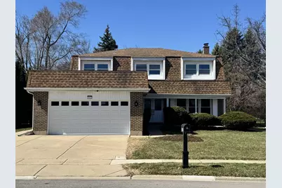 940 Tanglewood Drive, Wheeling, IL 60090 - Photo 1