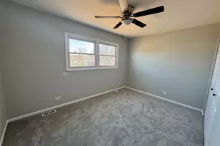 940 Tanglewood Dr, Wheeling, IL 60090 - Photo 44